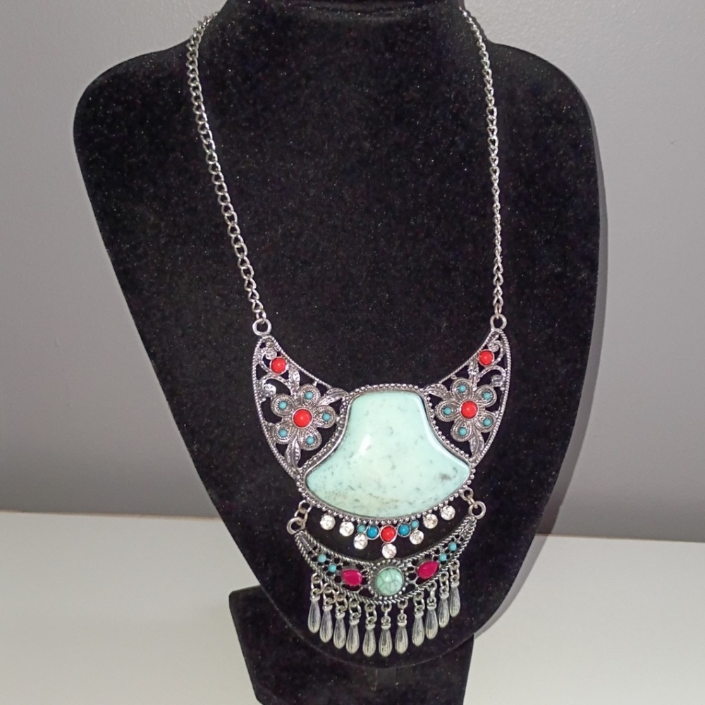 Vintage Southwestern Bib Fringe Dangle Statement Necklace Silver Tone